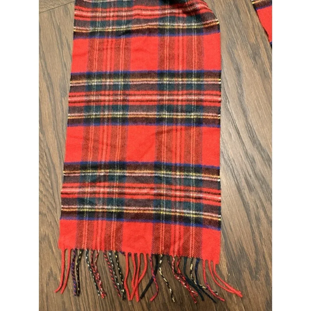Harrods Of London 100% Cashmere Tartan Red Plaid Scarf Scotland Retails For $270